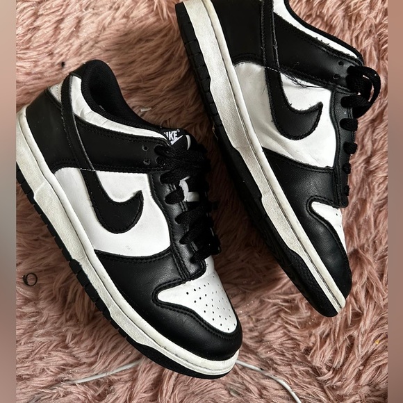 Nike dunks - Picture 3 of 4